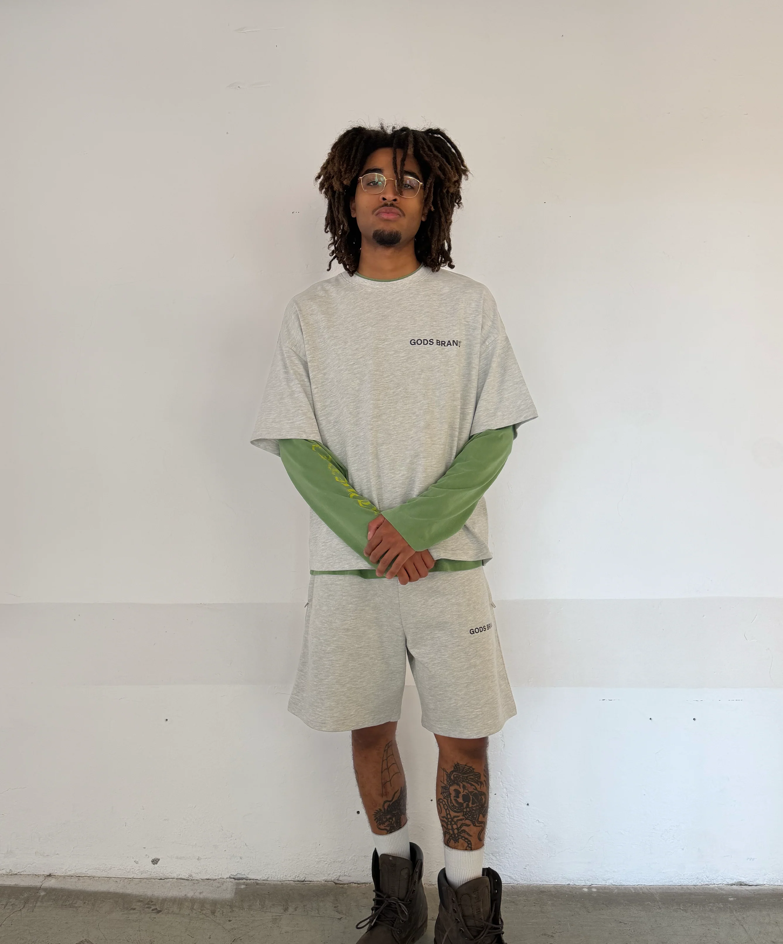 Performance Tee Light Grey - Image 4