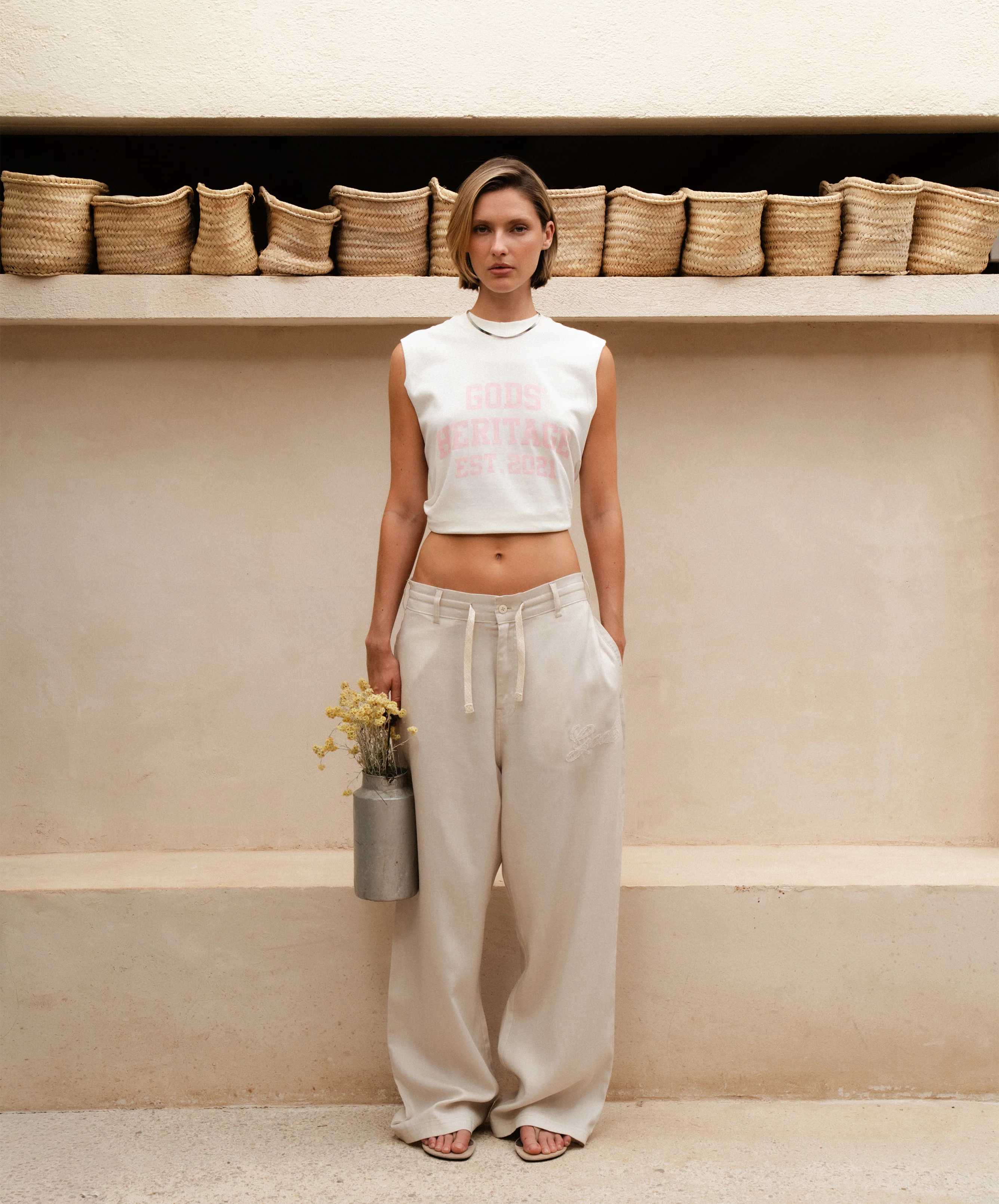 Heritage Sleeveless White - Image 5