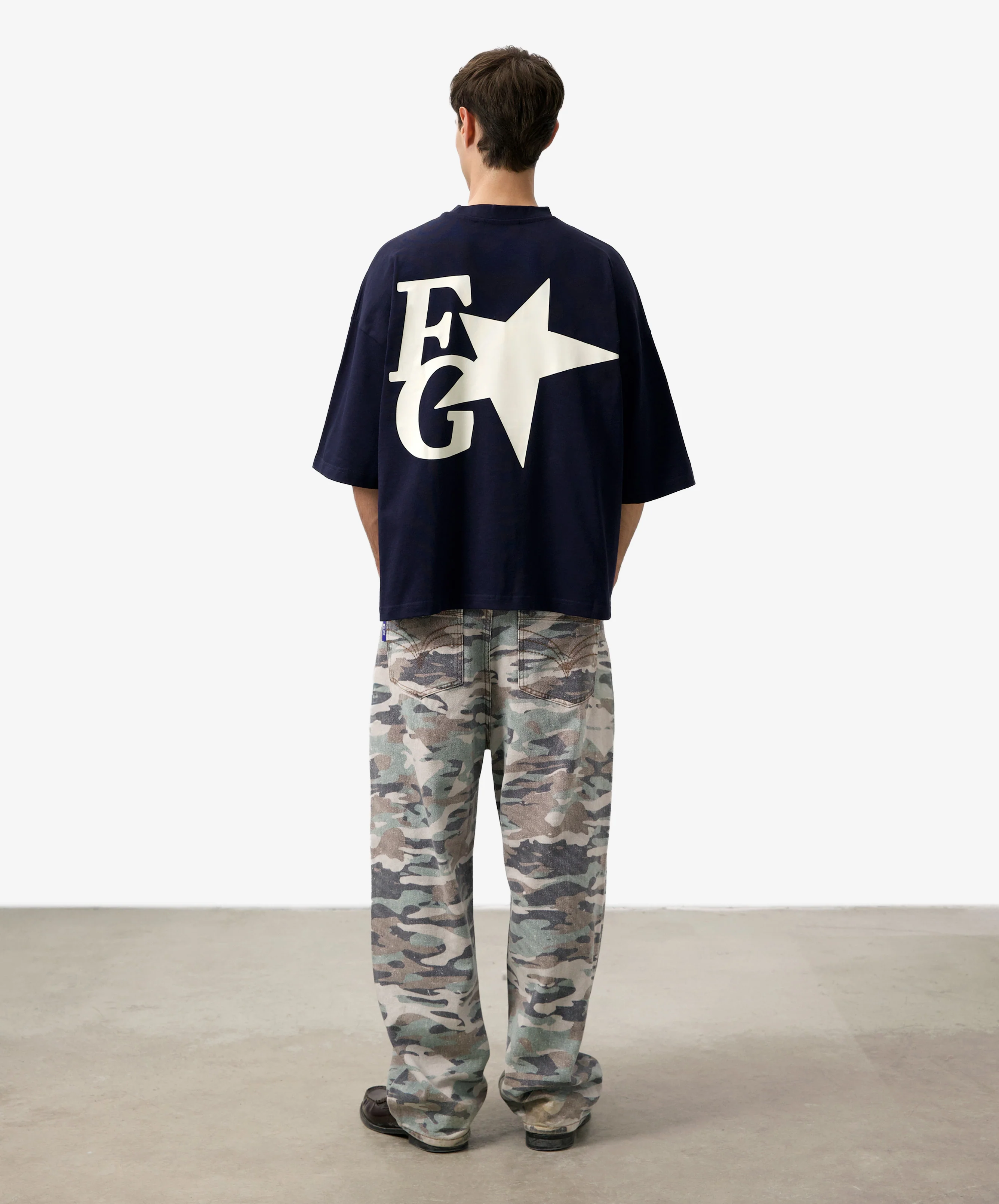 Star Boxy Tee Navy - Image 7