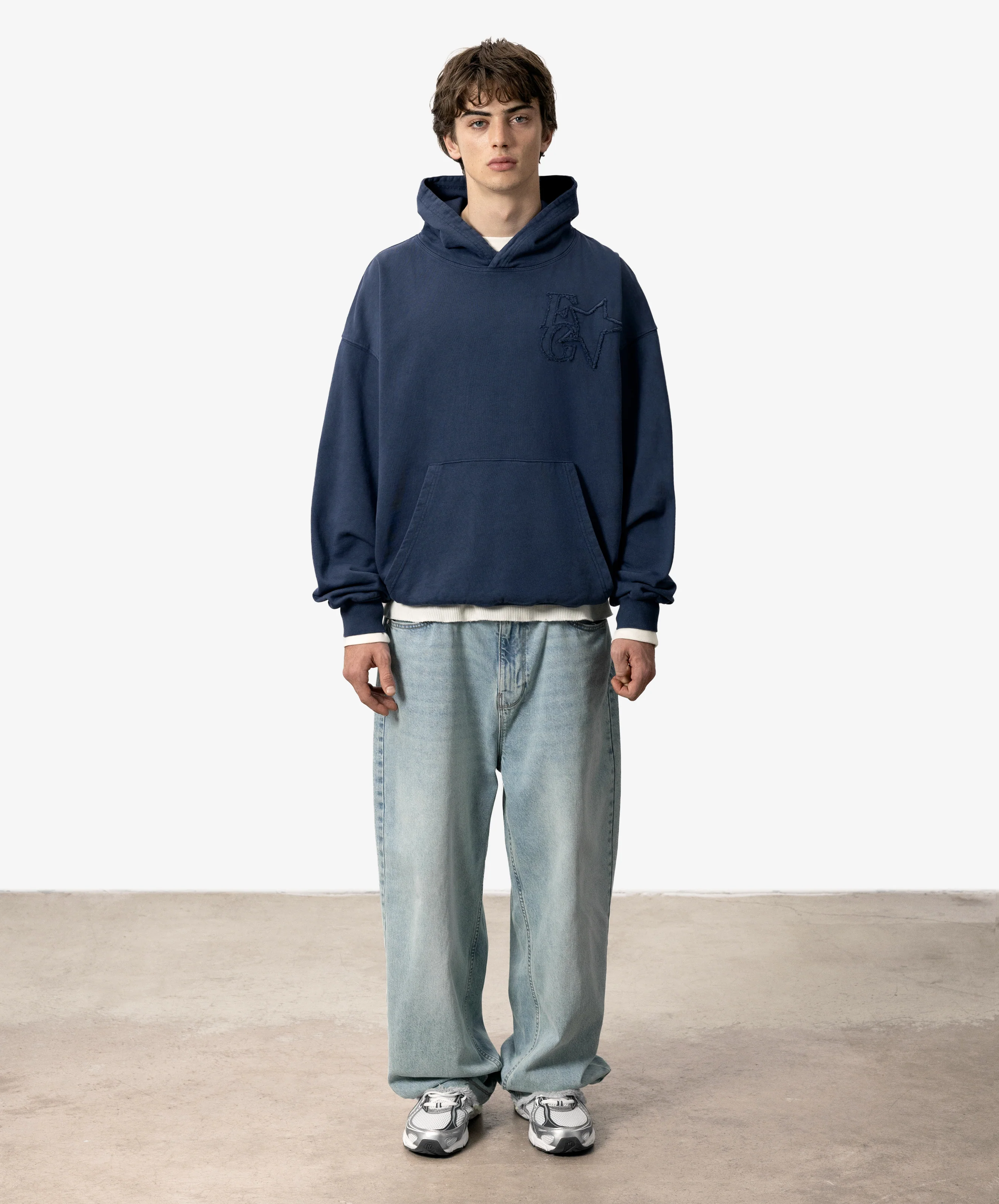 Star Washed Hoodie Navy - Image 6